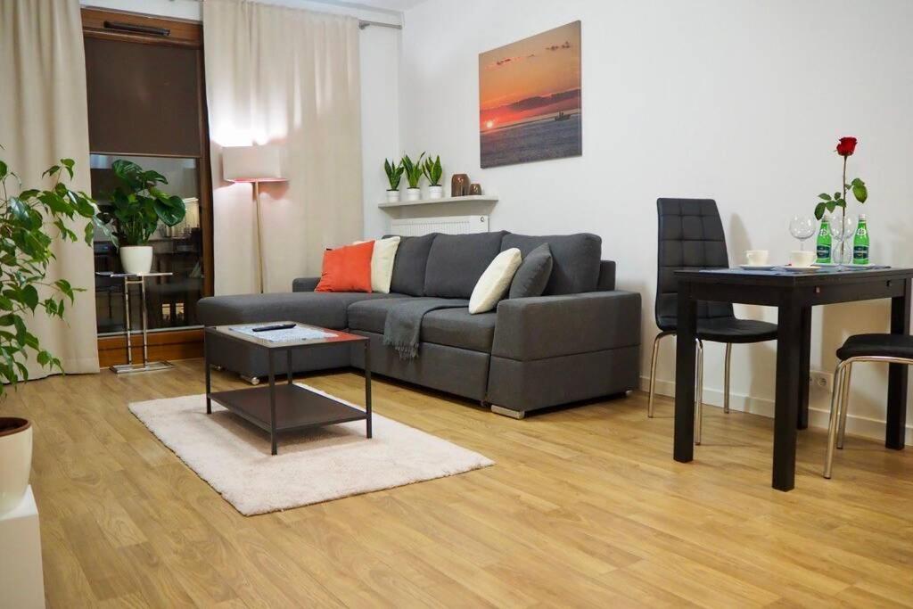 Wilanow Apartment Close To Town Hall And Palace Βαρσοβία Εξωτερικό φωτογραφία